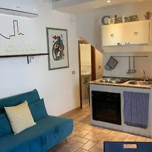 Romantico Bilocale In Centro Storico Di , Volterra Italia