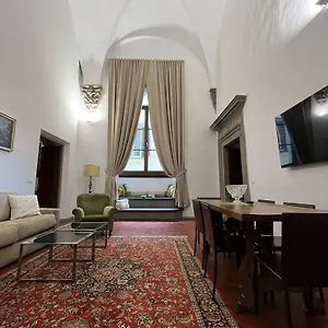 Palazzo Roselli Cecconi , Firenze Italia